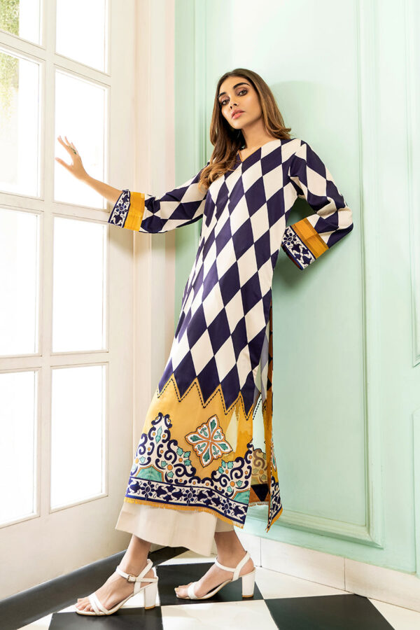 HAYA<br>2 Piece Stitched Pakistani Suit